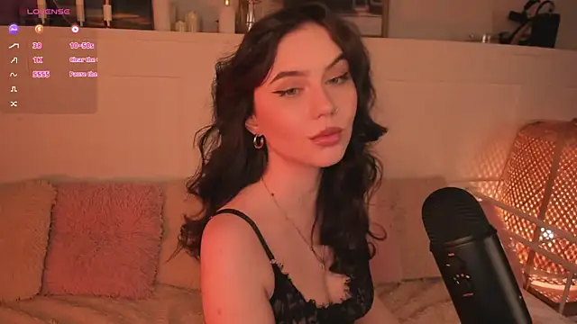 UnaMedison online show from 04.11.26