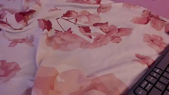 Snapshot of Alejita699 chatting on 01.08.26 Alejita699 online show from 01.08.26