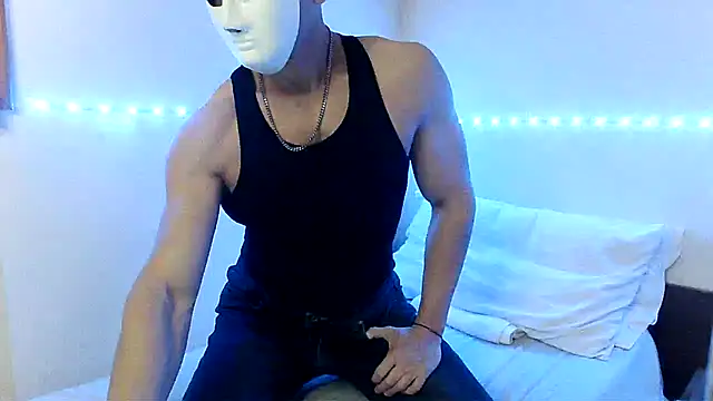 Snapshot of Alexx_Fit023 chatting on 12.16.24 Alexx Fit023 online show from 12.16.24