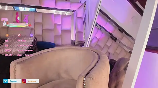 Dapnne  online show from 09.20.25