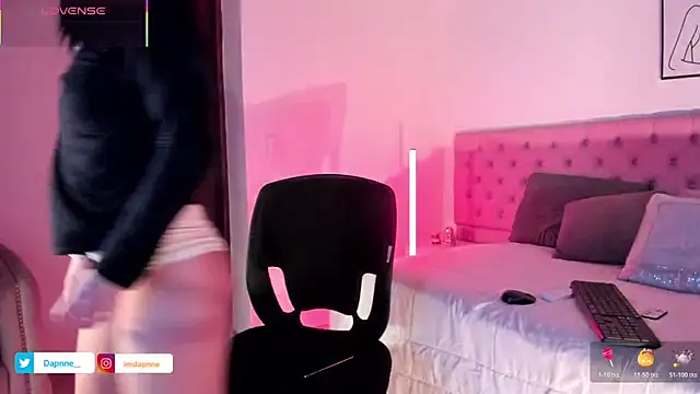 Dapnne  online show from 12.01.25