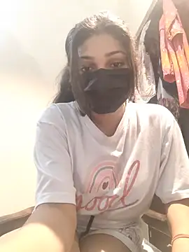 Snapshot of Sonam-378 chatting on 01.15.25 Sonam-378 online show from 01.15.25