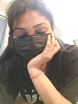 Snapshot of Sonam-378 chatting on 01.18.25 Sonam-378 online show from 01.18.25