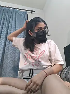 Snapshot of Sonam-378 chatting on 02.04.25 Sonam-378 online show from 02.04.25