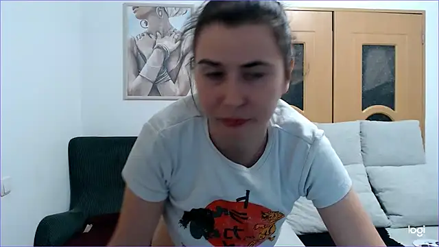 Snapshot of VioletaFlower7 chatting on 11.24.25 VioletaFlower7 online show from 11.24.25