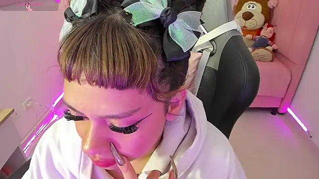 zoesullivan online show from 09.28.25