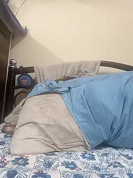 Snapshot of indianbull3684 chatting on 01.21.25 indianbull3684 online show from 01.21.25