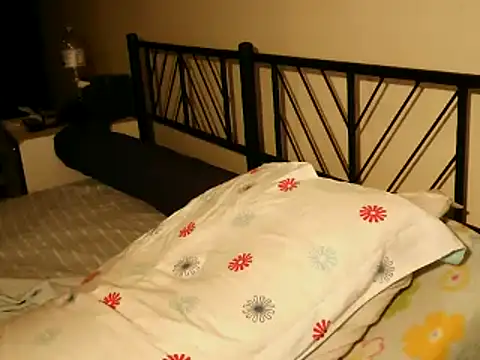 100Tauros online show from 10.06.25