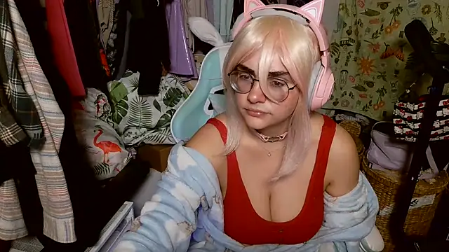 mochi rainbow online show from 01.15.25