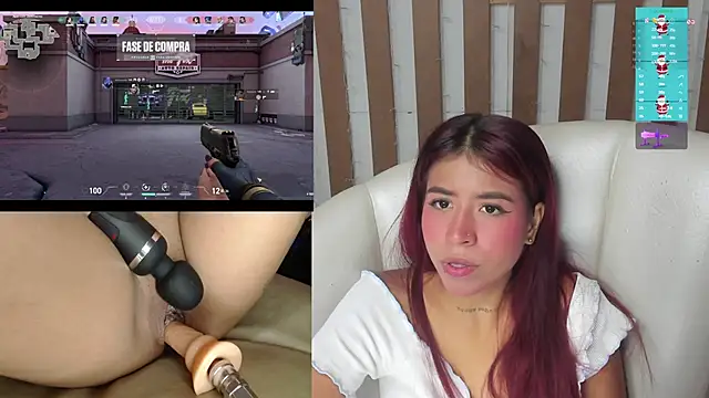 Snapshot of XimenaReid chatting on 12.19.24 XimenaReid online show from 12.19.24