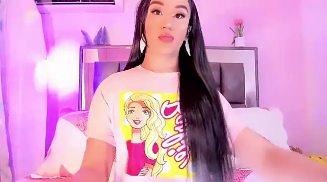 ShantalGirs online show from 01.30.25