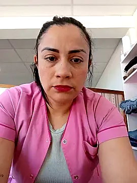 Snapshot of XGabrielaXX chatting on 10.14.25 XGabrielaXX online show from 10.14.25