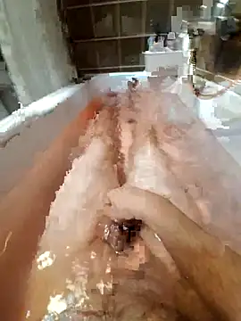 Snapshot of Bozok1906 chatting on 10.14.25 Bozok1906 online show from 10.14.25