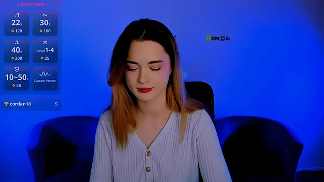 liana kisses online show from 12.16.25