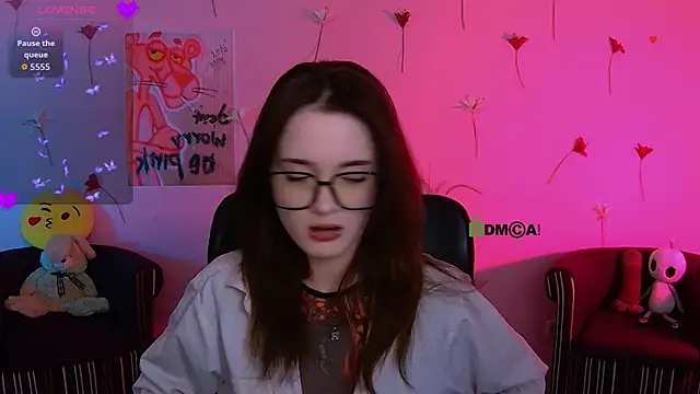 liana kisses online show from 05.05.26