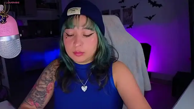 Snapshot of FernandaOrtegaaa chatting on 11.15.25 FernandaOrtegaaa online show from 11.15.25