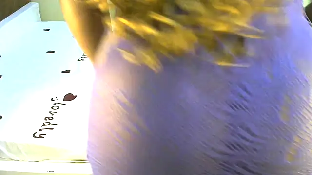 Snapshot of judy_the_booty chatting on 10.29.25 judy the booty online show from 10.29.25