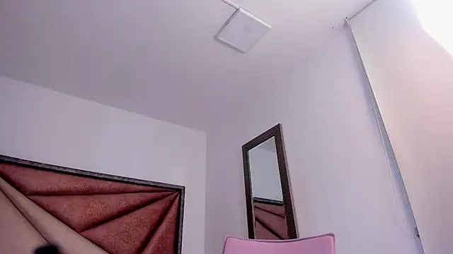 BarbaraKnox  online show from 10.29.25