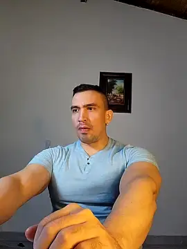 Snapshot of jhay-crux chatting on 12.15.24 jhay-crux online show from 12.15.24