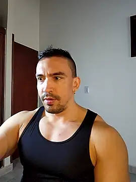 Snapshot of jhay-crux chatting on 09.20.25 jhay-crux online show from 09.20.25