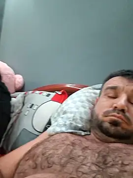 Futacisu online show from 12.15.25