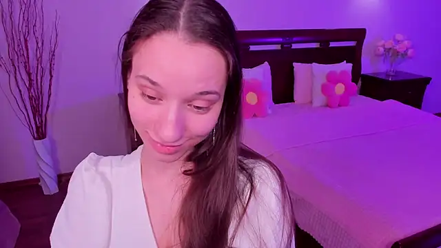 StaceySunny online show from 04.11.26