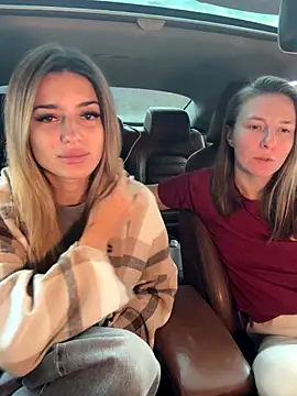 Snapshot of Jasmine_urPrincess chatting on 10.19.25 Jasmine urPrincess online show from 10.19.25