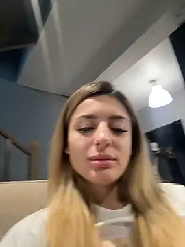 Snapshot of Jasmine_urPrincess chatting on 10.30.25 Jasmine urPrincess online show from 10.30.25