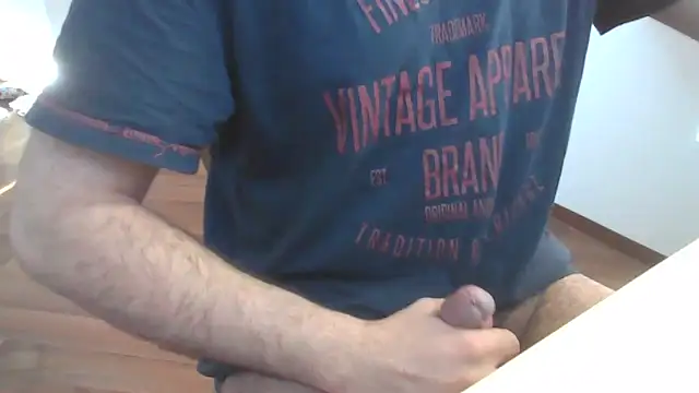 HornyBoy  2004 online show from 03.03.25