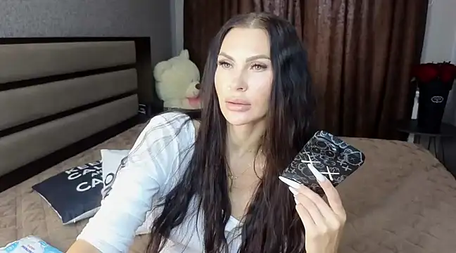 Snapshot of KimDavisBaby chatting on 03.11.25 KimDavisBaby online show from 03.11.25