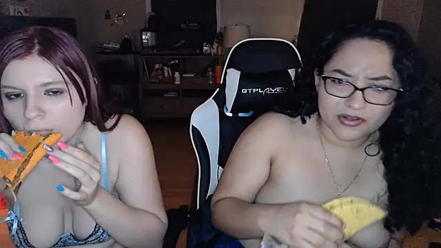 Elliewgfs online show from 12.14.24