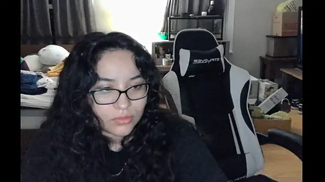 Elliewgfs online show from 03.18.25