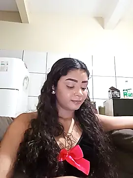 Snapshot of heleny901 chatting on 01.06.25 heleny901 online show from 01.06.25