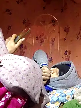 DARK WINE  online show from 11.26.25