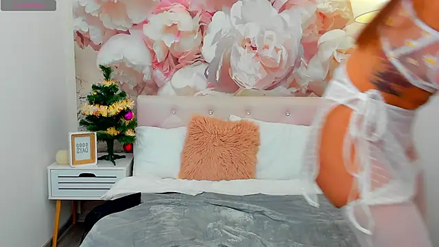 AprilWong online show from 12.20.25