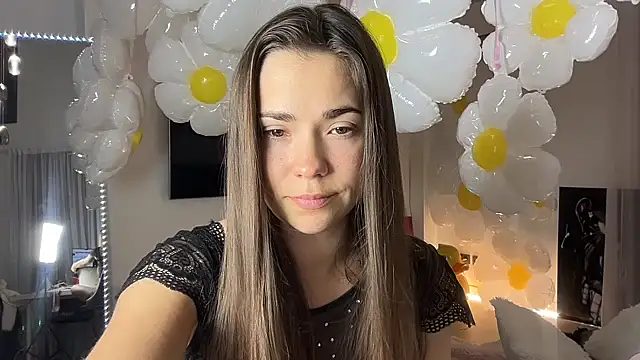 Mika Miller online show from 03.16.26