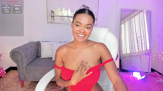 Snapshot of madisson_davon chatting on 01.14.25 madisson davon online show from 01.14.25