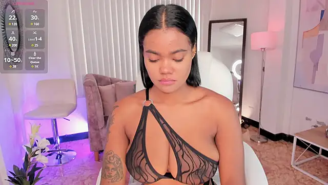 Snapshot of madisson_davon chatting on 02.12.25 madisson davon online show from 02.12.25