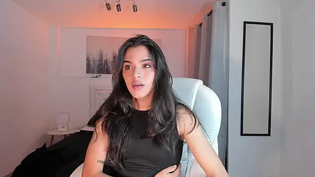 NoahCasstro online show from 01.03.25