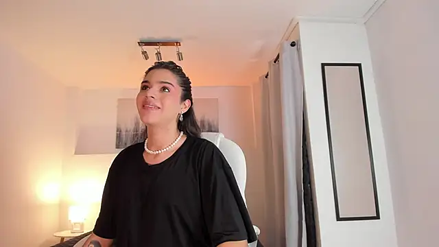 NoahCasstro online show from 01.05.25