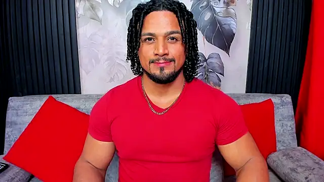 Snapshot of MikeEstevess chatting on 04.01.26 MikeEstevess online show from 04.01.26