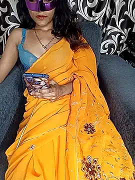 REVA DARLING online show from 10.21.25