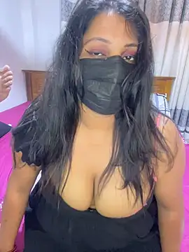 NOORA-GIRL online show from 01.10.26