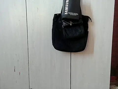 Snapshot of Destiny_Desire chatting on 11.14.25 Destiny Desire online show from 11.14.25