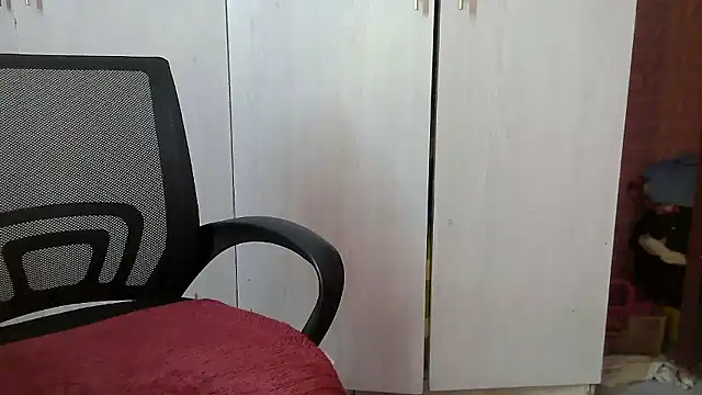 Destiny Desire online show from 01.08.26