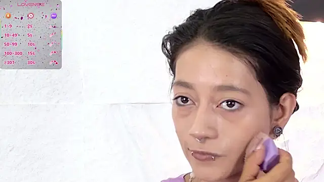 zorravioletta1 online show from 10.27.25