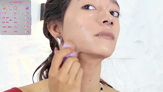 zorravioletta1 online show from 10.29.25