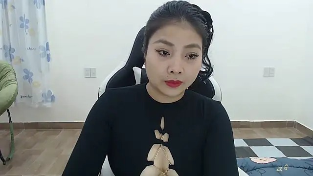 MiMi 0293 online show from 11.29.25