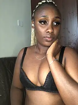 Snapshot of Lola_kims chatting on 03.21.25 Lola kims online show from 03.21.25