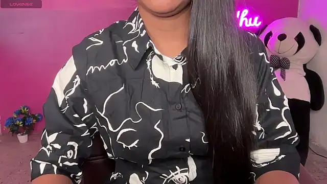 Snapshot of ridhima_ranii chatting on 02.10.25 ridhima ranii online show from 02.10.25